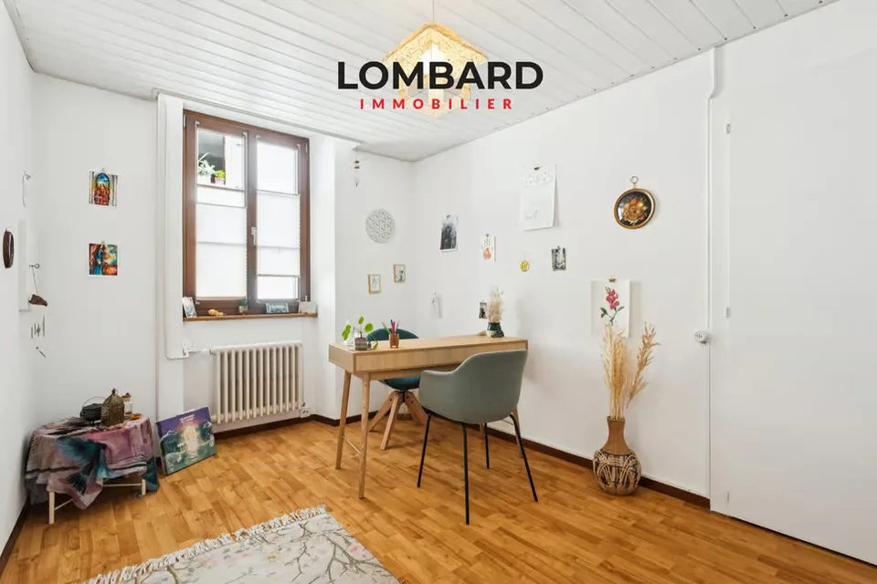Magnifico duplex di 5.5 stanze nel cuore di Estavayer-le-Lac – foto 8 di 12