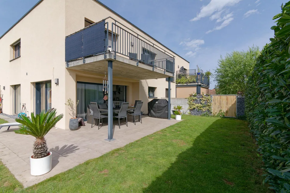 Maison individuelle 5.5 pièces presque neuve avec 2 places de parking en sous-sol – photo 12 sur 16