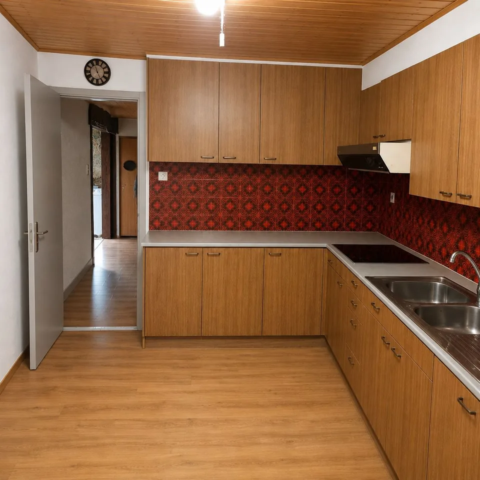 Garage - Tankstelle und 3 Wohnungen – Foto 6 von 11