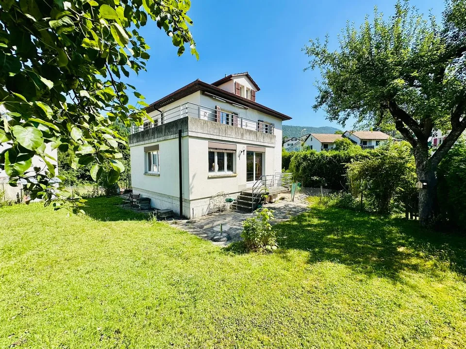 Großes Familienhaus – Foto 3 von 13
