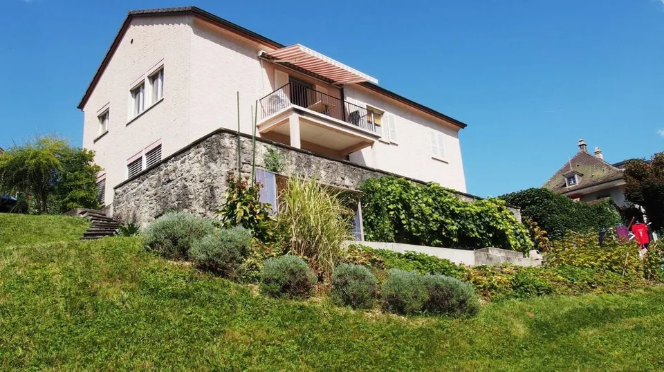 Haus mit 2 Wohnungen – Foto 9 von 13