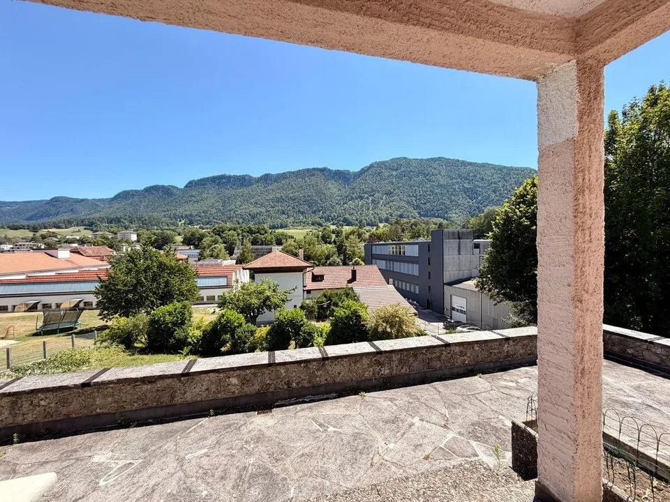 Haus mit 2 Wohnungen – Foto 2 von 13