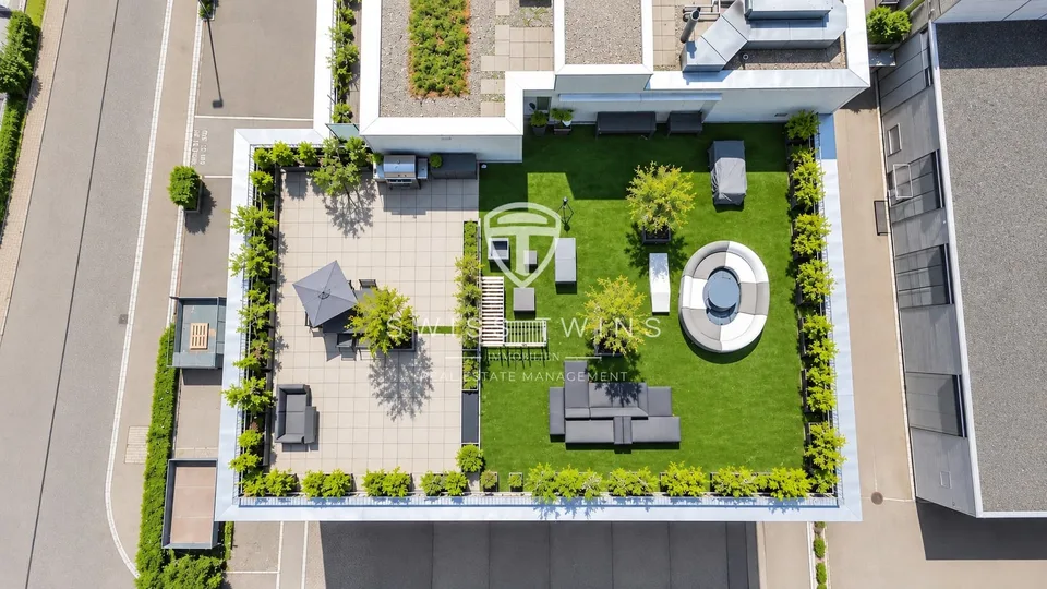 Espaces commerciaux modernes avec terrasse sur le toit à Fehraltorf – photo 2 sur 13