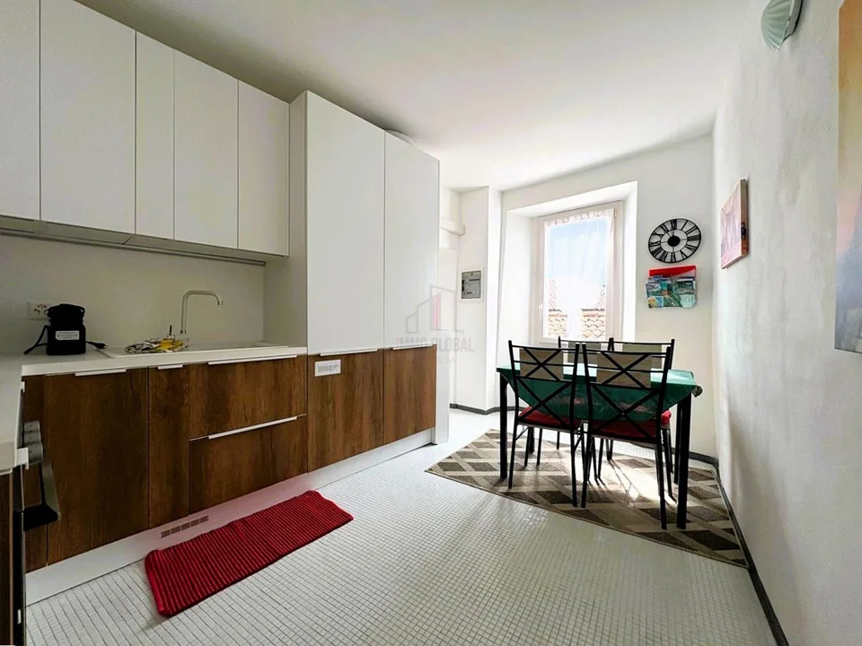 GROßE GELEGENHEIT, EIGENTUM MIT GÄSTEHAUS-LIZENZ – Foto 10 von 13