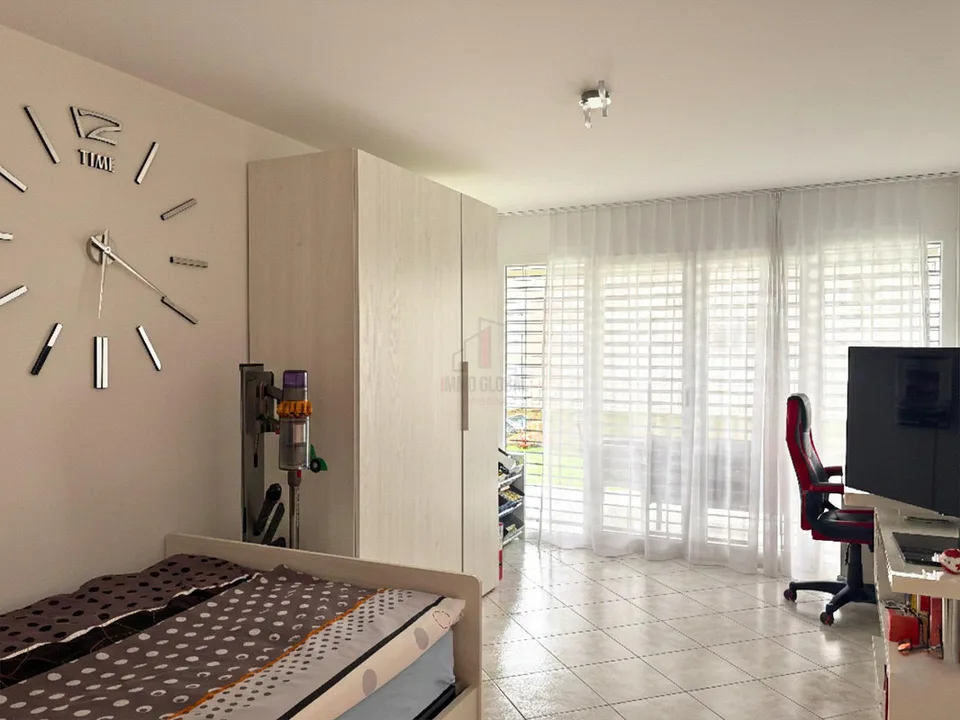 MODERNE AUSFÜHRUNGEN UND GARTEN, AUCH ALS ZWEITWOHNUNG – Foto 6 von 12