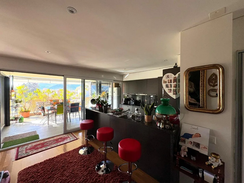 SPLENDIDO ATTICO ASPETTA UNA NUOVA FAMIGLIA – foto 4 di 11