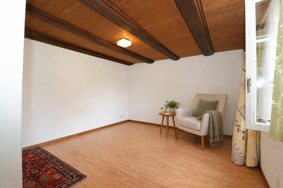 RESERVED - Two-family house with stable and agricultural land in Wettingen – photo 3 of 13