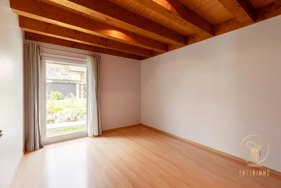 EXCLUSIVITY! 3' from GIMEL - nice semi-detached villa with 5.5 rooms in a quiet and very pleasant neighborhood. – photo 6 of 27
