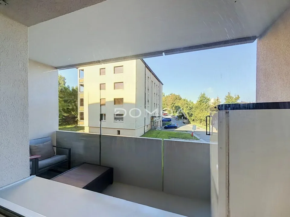 Schöne Wohnung mit Balkon von 3,5 Zimmern im 1. Stock – Foto 8 von 10