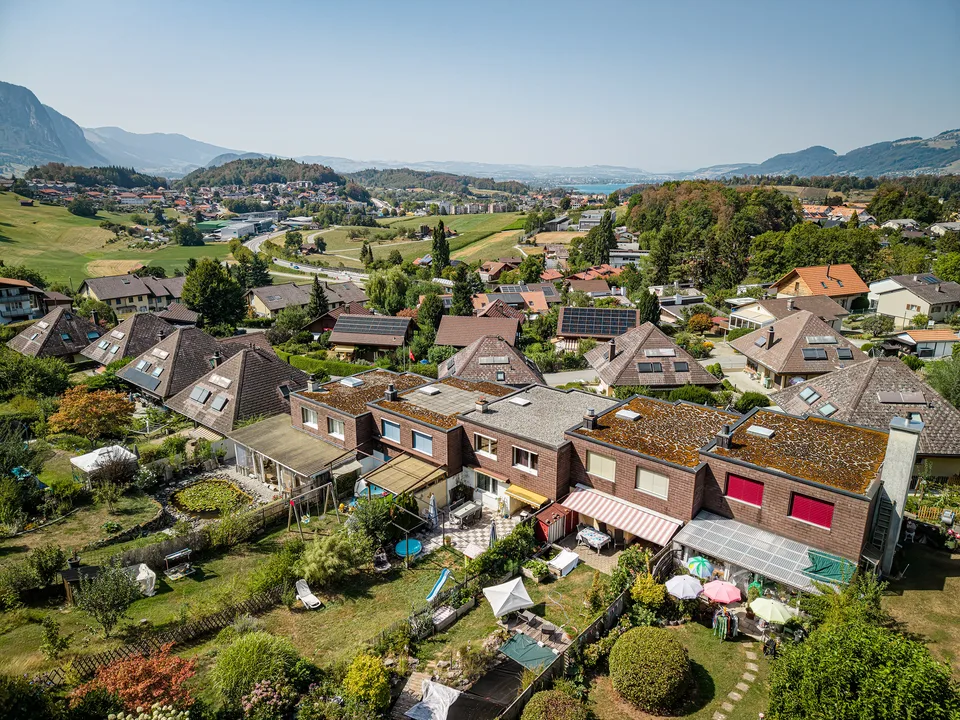 4.5 Zimmer Reihenfamilienhaus in Spiez – photo 3 sur 5