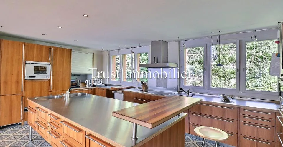 6025L.Magnifiques espaces pour cette Villa en location à Sergnou, Lens – photo 5 sur 10