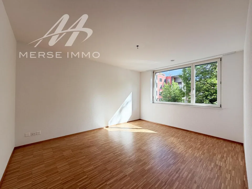 Prezzo negoziabile - Spazioso appartamento luminoso di 5.5 stanze – foto 7 di 9