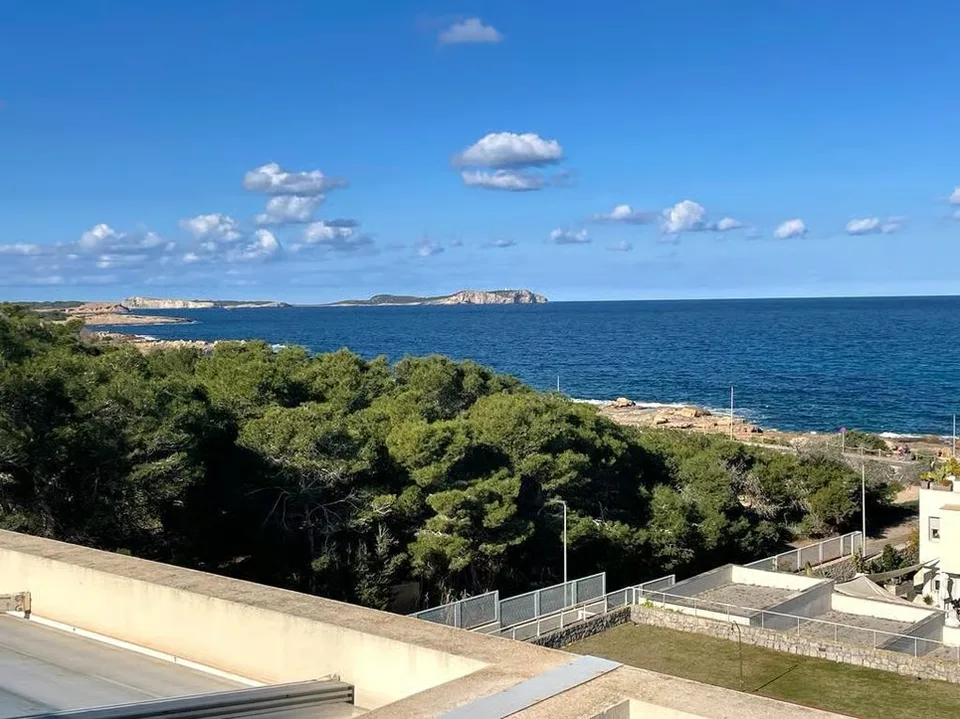Ibiza - Wohnung mit atemberaubendem Meerblick – Foto 3 von 8
