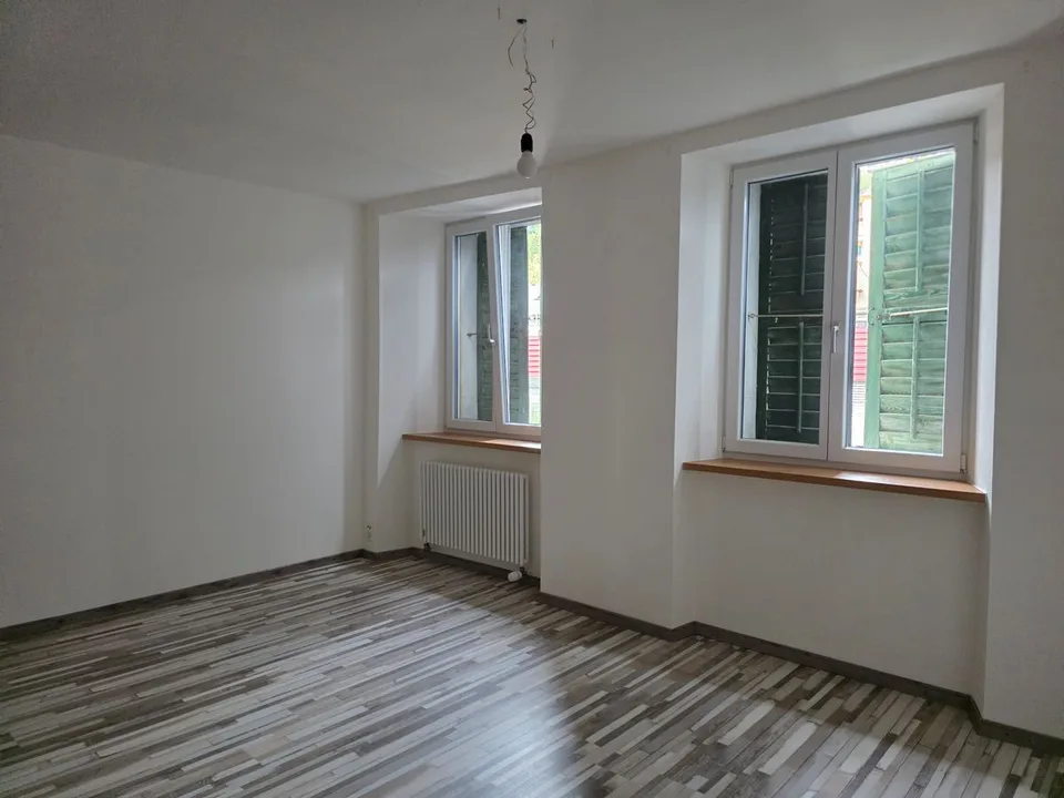 Maison jumelée composée de 5 appartements entièrement rénovés – photo 10 sur 13