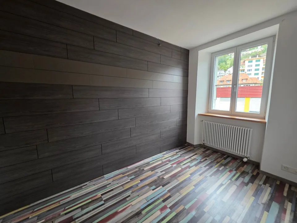 Maison jumelée composée de 5 appartements entièrement rénovés – photo 11 sur 13