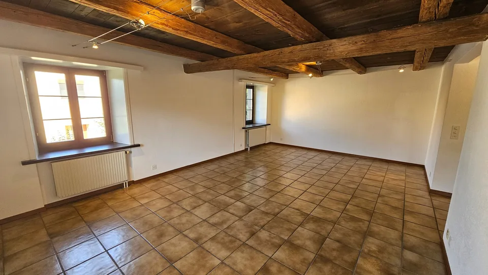 Appartamento di 4,5 locali su 2 livelli in affitto a Vicques – foto 10 di 13