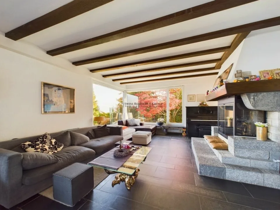 Villa avec caractère, vue sur le lac et flexibilité exceptionnelle – photo 7 sur 13
