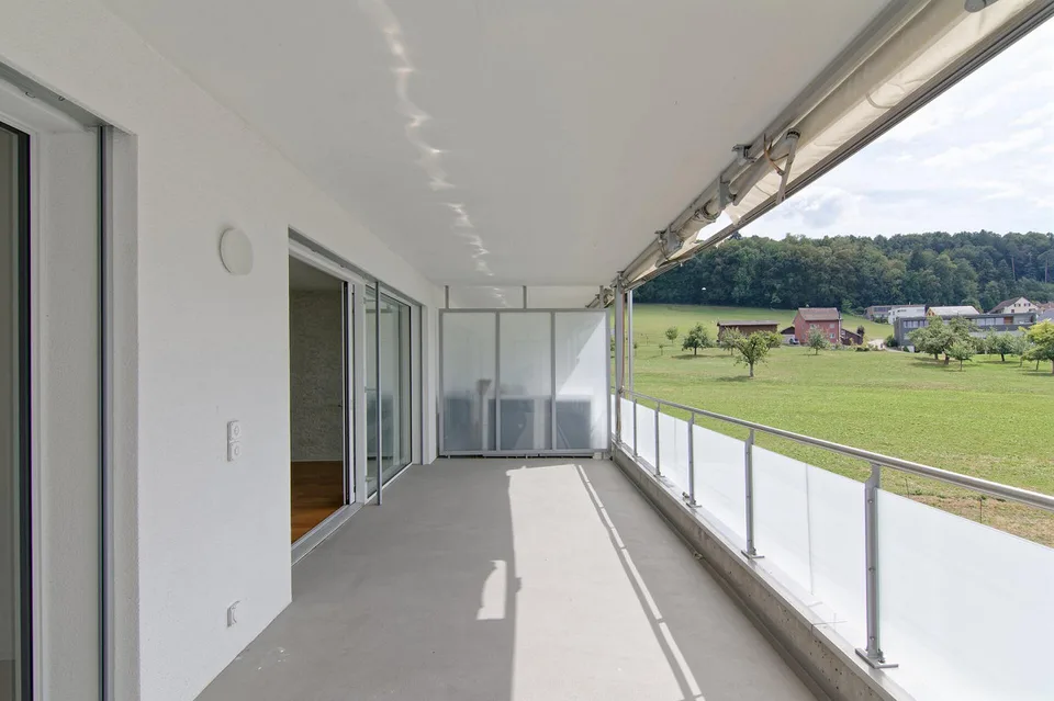 2.5-room condominium with a view of greenery – photo 7 of 8