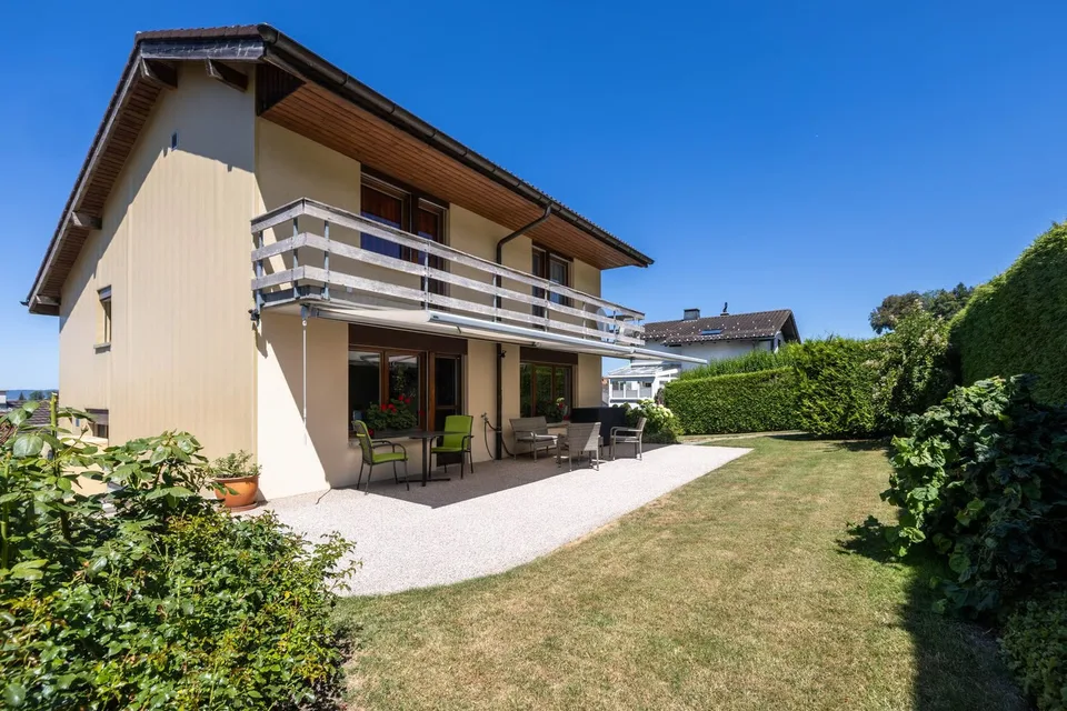 Familienparadies mit grosszügigem Garten – Foto 11 von 11