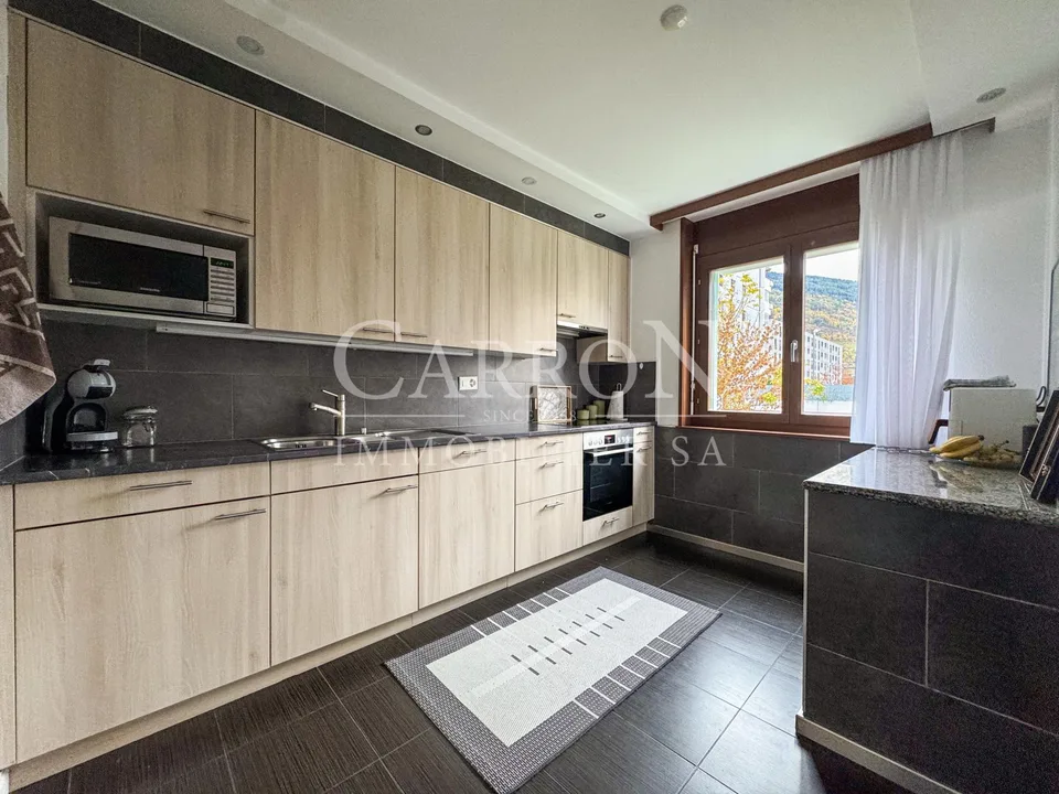 4,5-Zimmer-Wohnung mit Balkon in Sion – Foto 3 von 10
