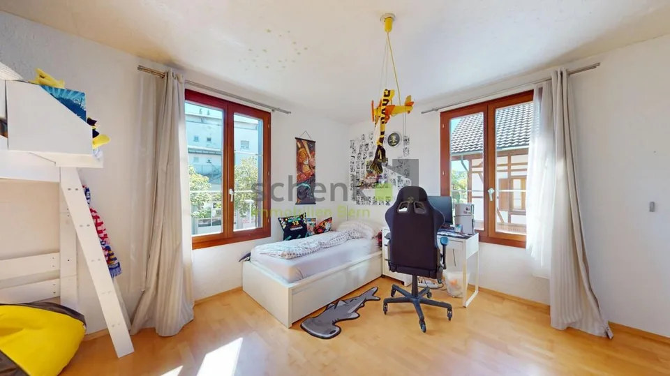 Très généreuse maison bifamiliale dans un endroit calme – photo 9 sur 15
