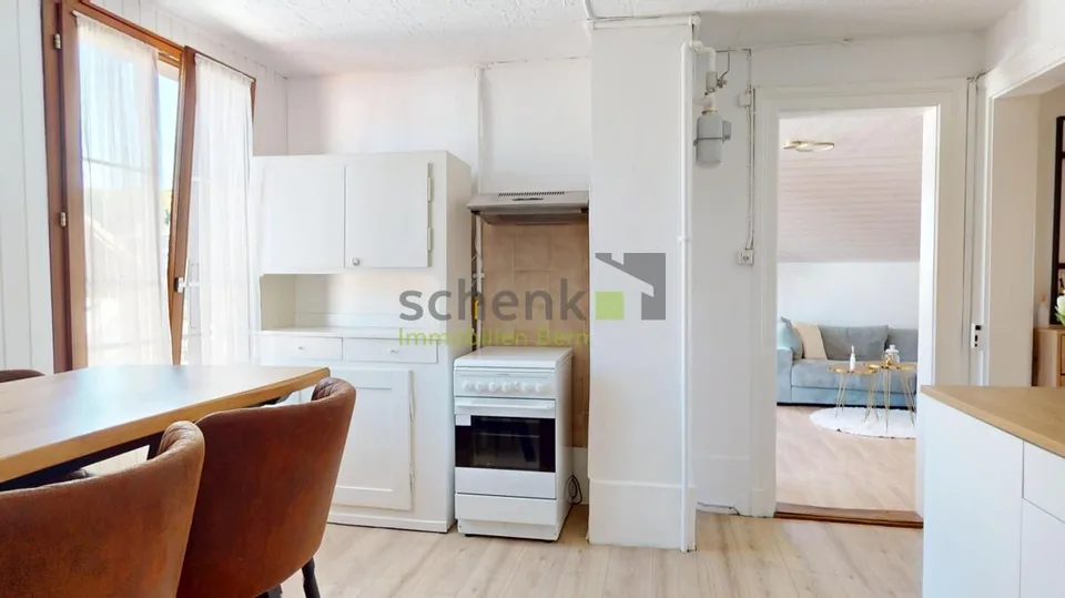 Très généreuse maison bifamiliale dans un endroit calme – photo 11 sur 15