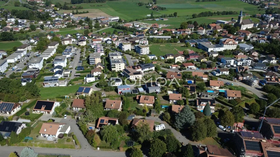 Einzelvilla mit 6,5 Zimmern auf einem Grundstück von über 1.000 m² – Foto 9 von 13