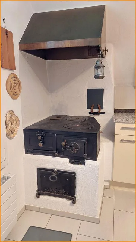Appartamento duplex 4.5 camere ristrutturato, soleggiato e centrale. – foto 7 di 13