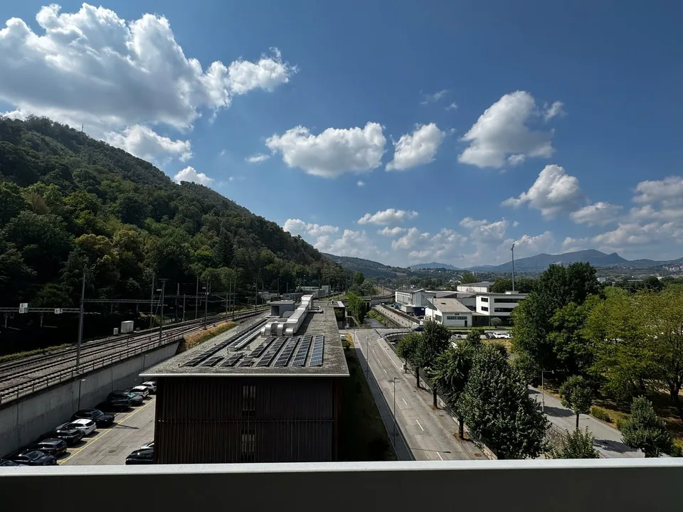 Chiasso - affittasi 1.5 al sesto piano – foto 5 di 6