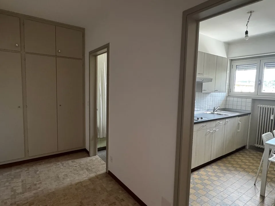 Chiasso - affittasi 1.5 al sesto piano – foto 4 di 6