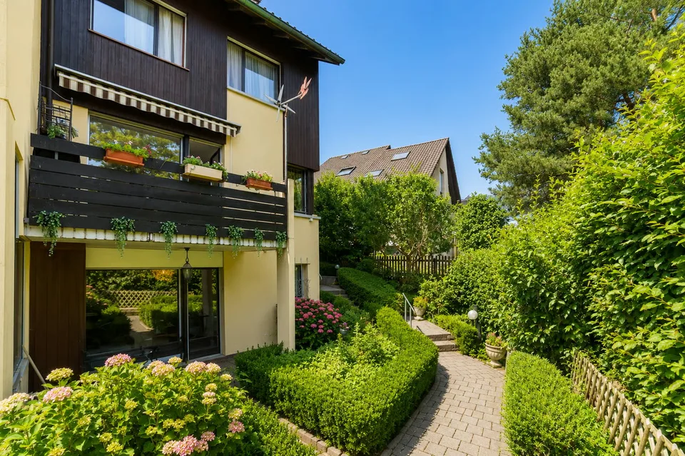 Charming 6.5-room single-family house in the city of Zurich – photo 15 of 17
