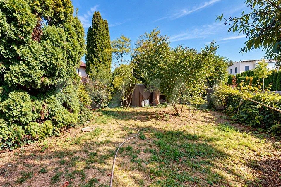 Ein Zuhause mit Charakter, Weite und aussergewöhnlichem Potenzial – Foto 9 von 11