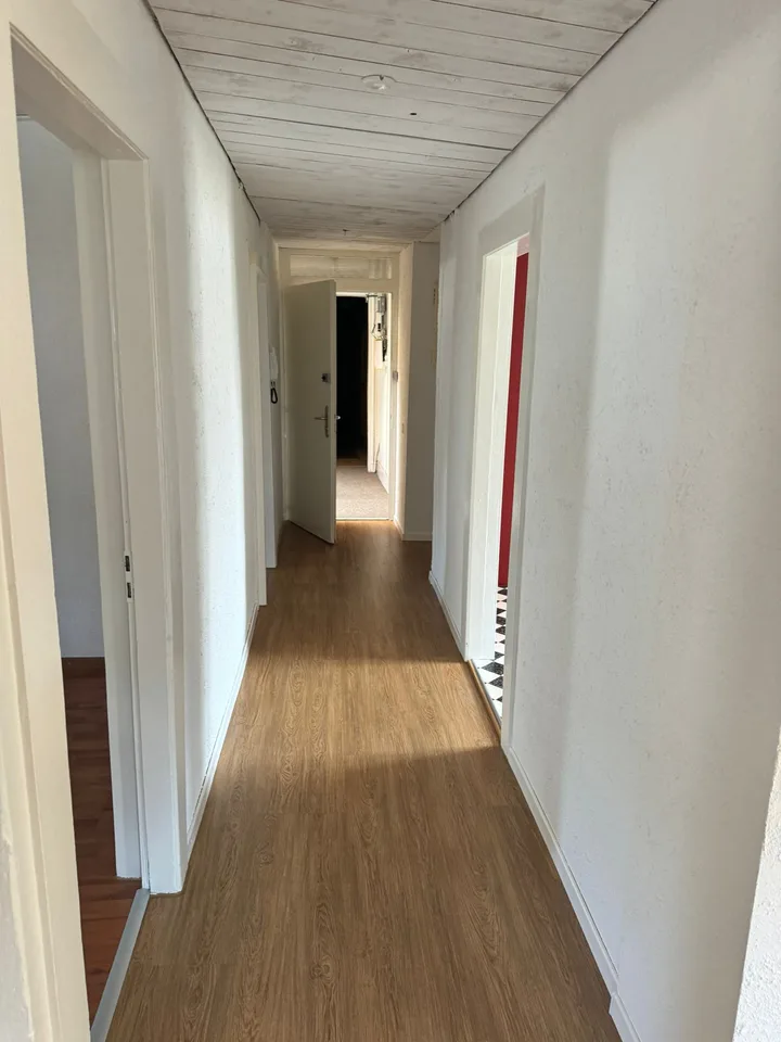 Charmante 4-Zimmerwohnung im Herzen von Biel – Foto 4 von 12