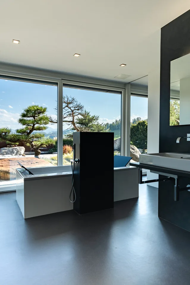 Exklusive Villa mit japanischem Garten & Weitblick – Foto 6 von 13