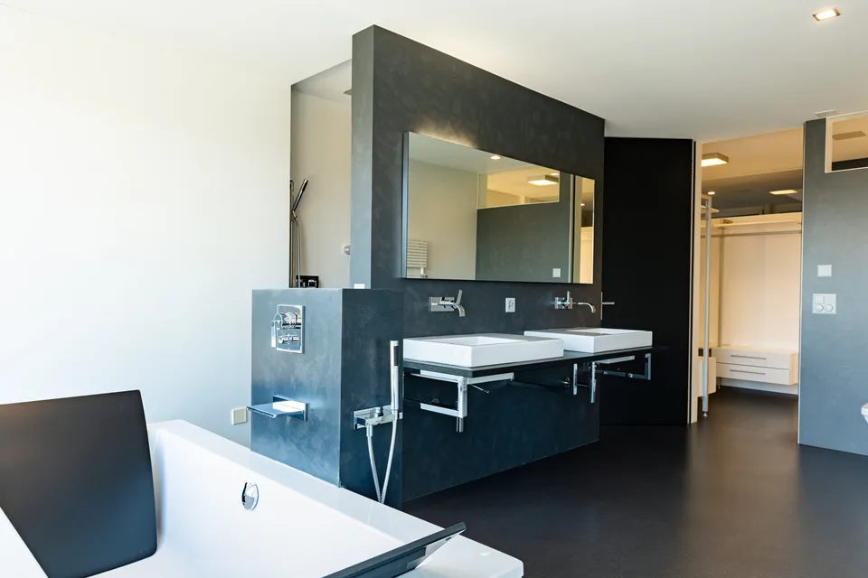 Exklusive Villa mit japanischem Garten & Weitblick – Foto 8 von 13