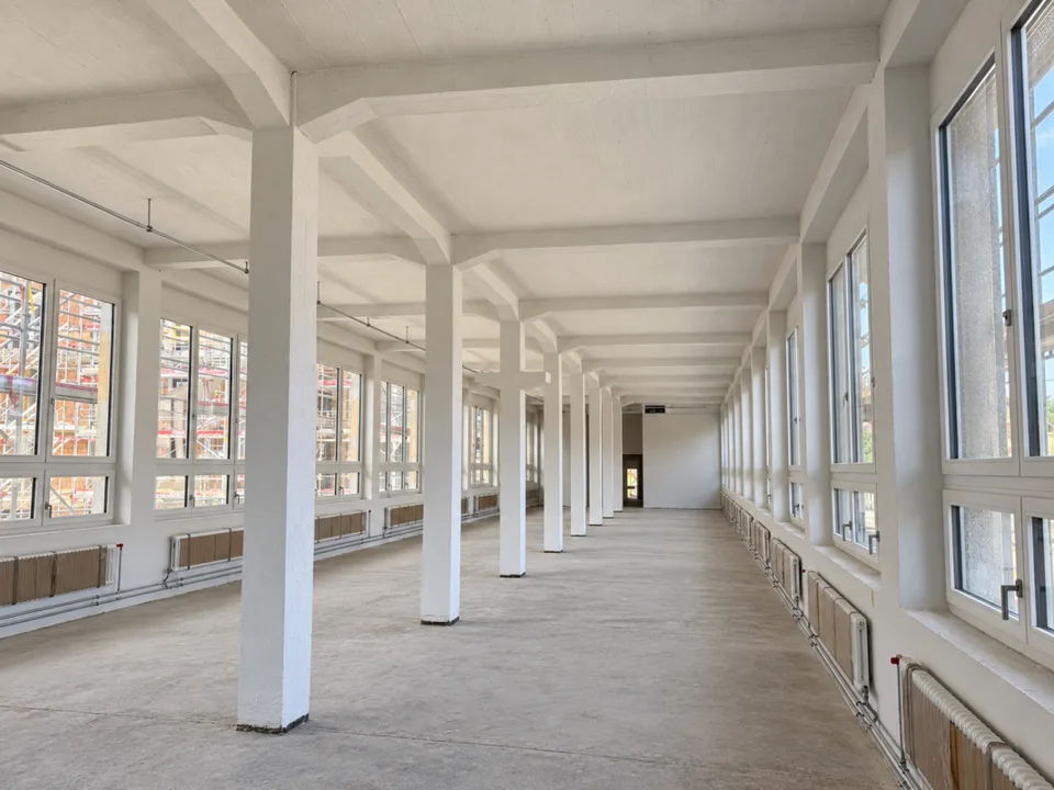 Spazio commerciale moderno con un fascino storico – foto 2 di 8