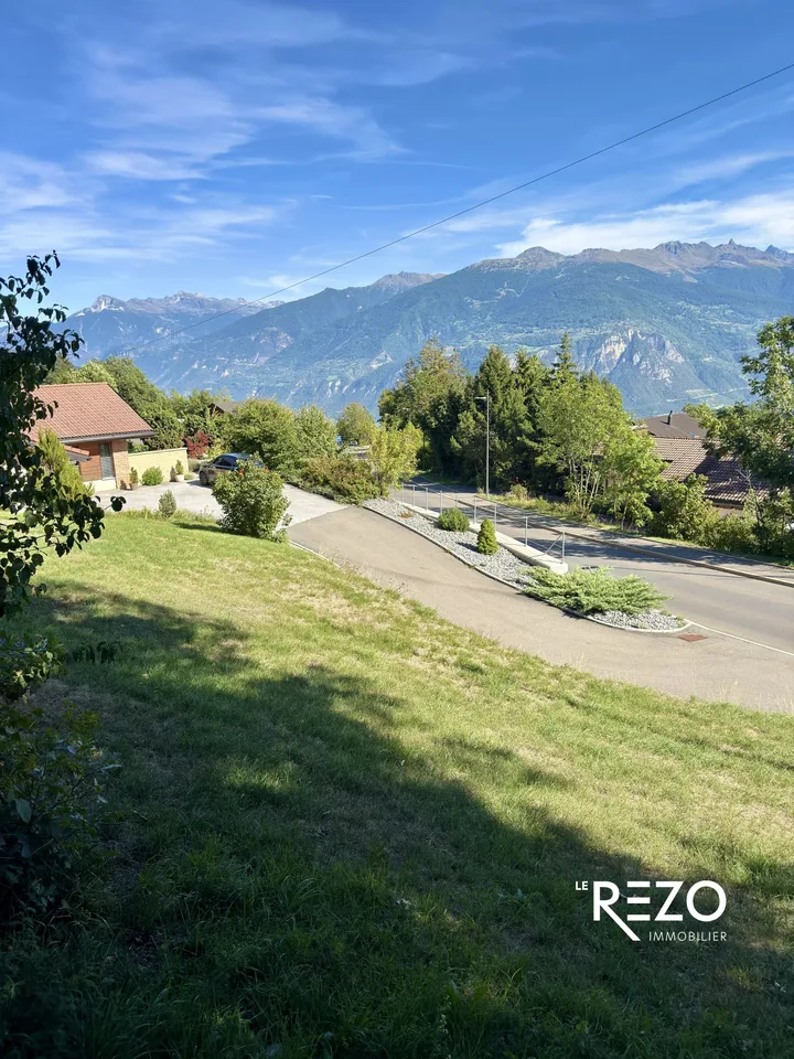 Bebaubares Grundstück mit herrlichem Panoramablick. Savièse, VS. – Foto 6 von 7