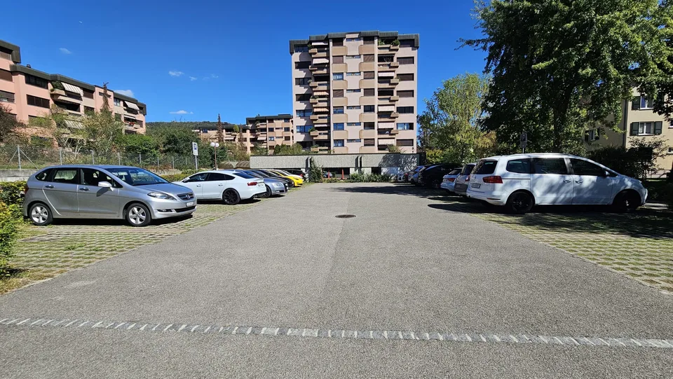 Zu verkaufen in Delémont 2,5-Zimmer-Wohnung im Untergeschoss – Foto 8 von 9
