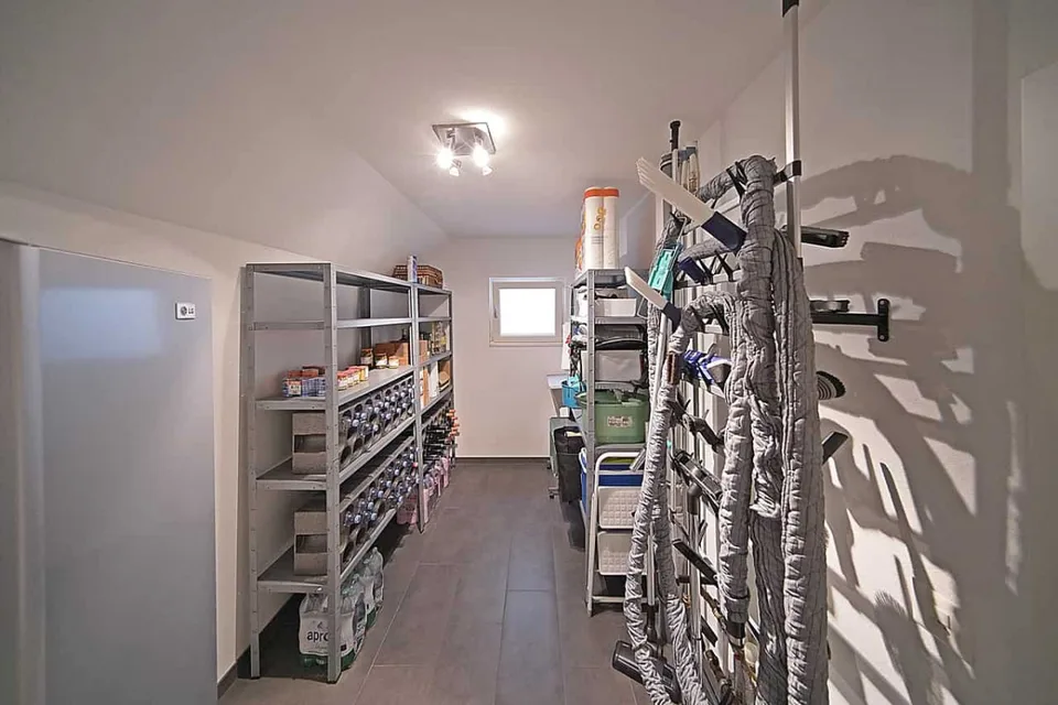 Exclusivité - Propriété coup de coeur, villa individuelle au calme – photo 27 sur 44