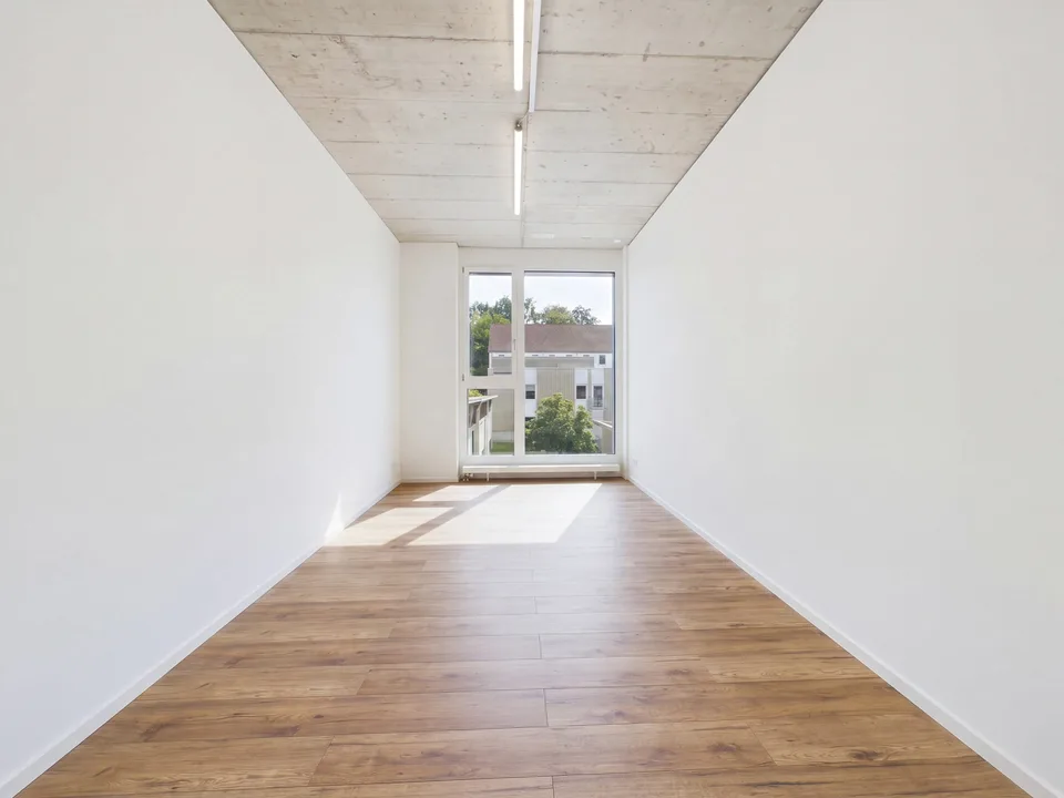 Espace de bureau/commercial moderne de 5,5 pièces à louer à Baar – photo 7 sur 13