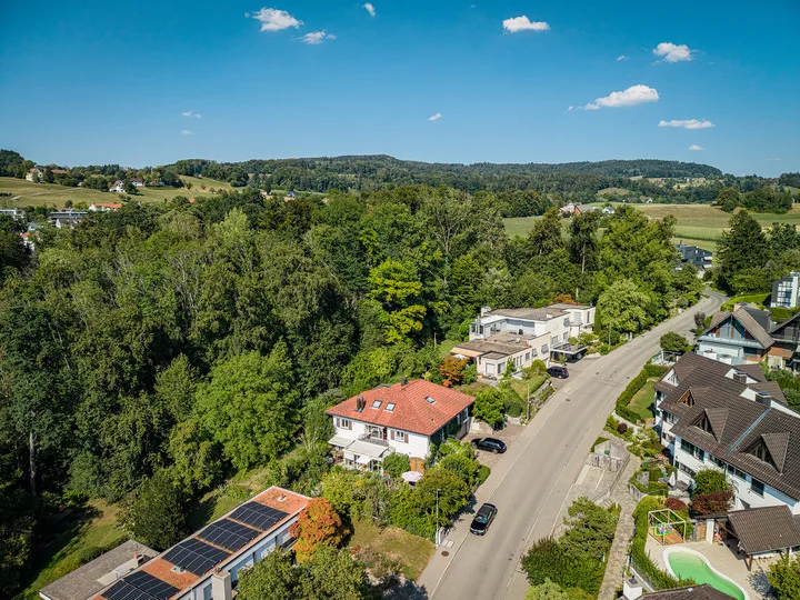 OPPORTUNITÀ DI TERRENO EDIFICABILE A FELDMEILEN – foto 4 di 8