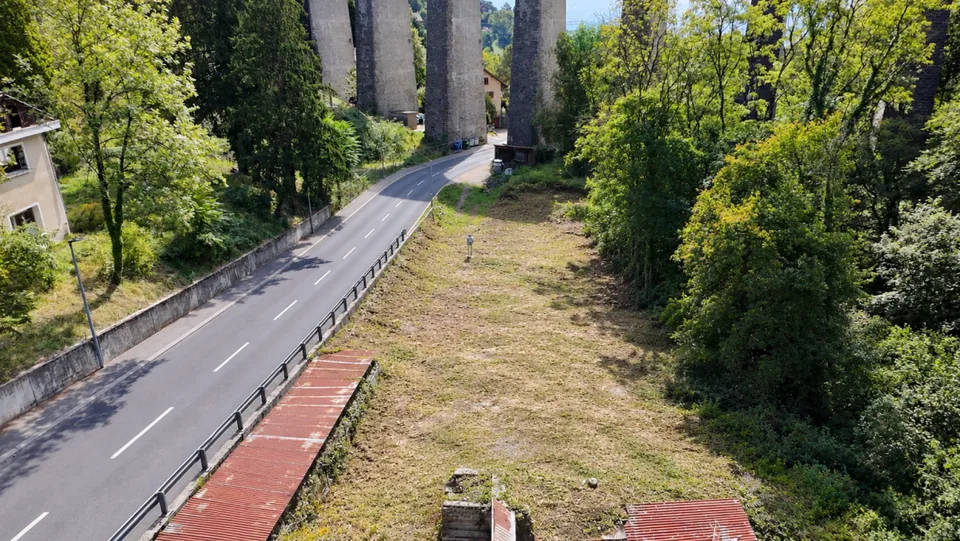Lotti in zona industriale con permesso di costruire – foto 3 di 4