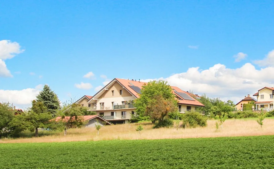 Très beau 3.5 Pièces avec grand balcon et magnifique vue campagne – photo 3 sur 12