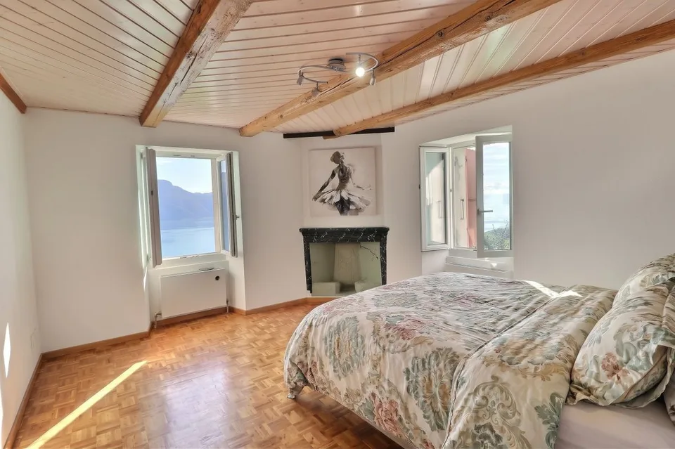 GEBÄUDE MIT 4 WOHNUNGEN ZU RENOVIEREN MIT AUSGEZEICHNETEM PANORAMABLICK AUF DEN GENFERSEE UND DIE ALPEN – Foto 11 von 13