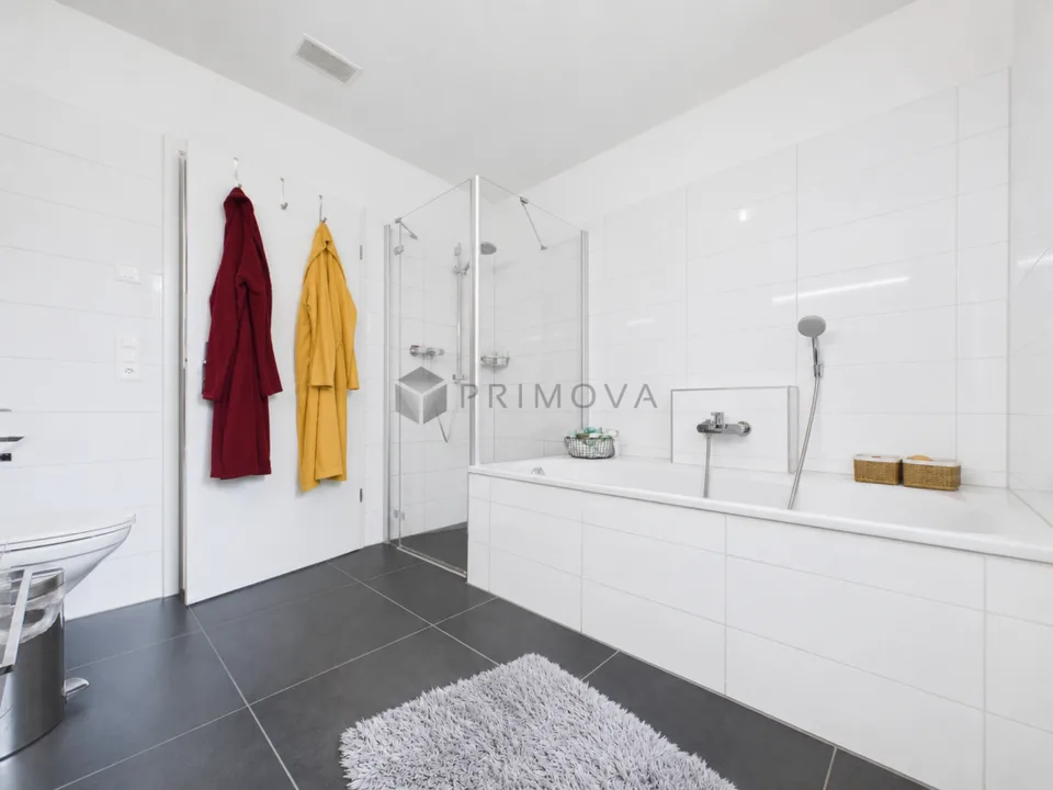 Wohnen wie im eigenen Haus 129m² auf einer Ebene mit privatem Garten – Foto 9 von 11