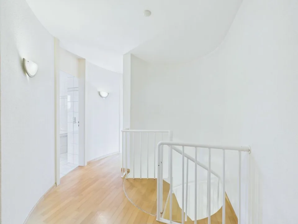 Maisonette de 4,5 pièces à louer pour 1 an – photo 11 sur 12
