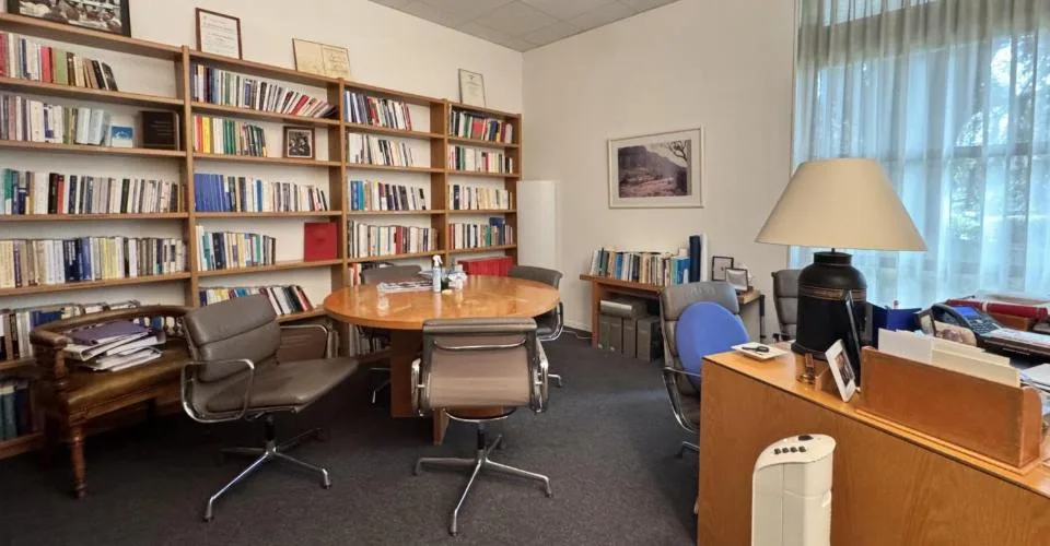 Büros 134 m2 – Foto 3 von 4