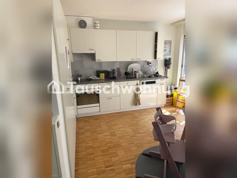 Zentral gelegene 4 Zi Attika Wohnung / Wiedikon – Foto 3 von 11