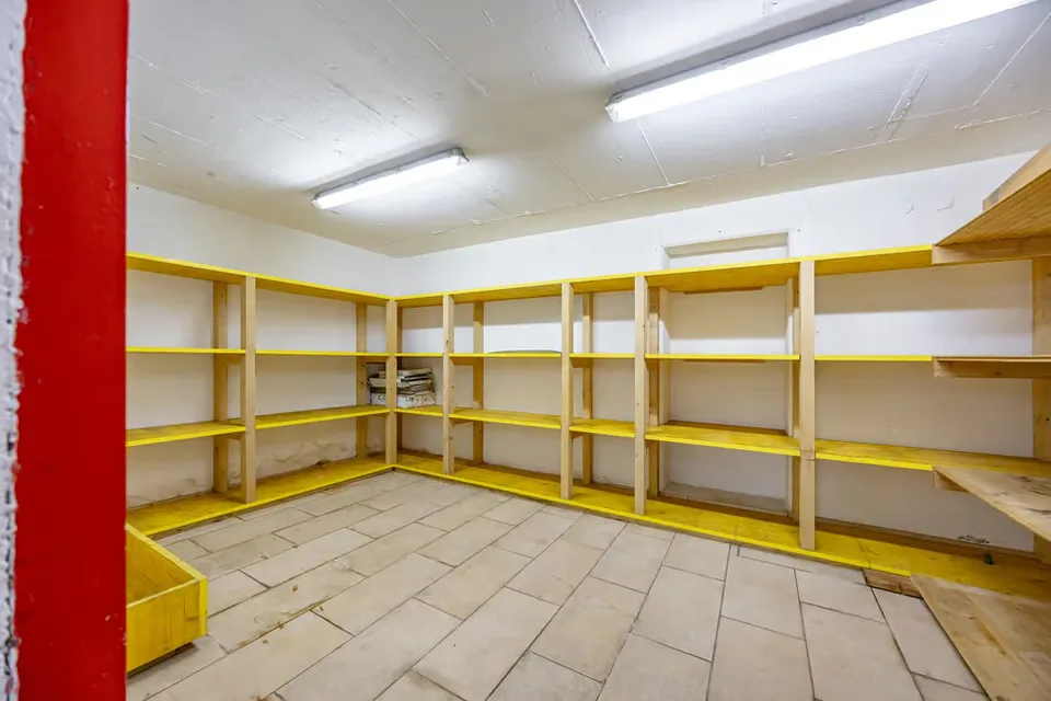 Grande Garage in una Posizione Centrale a Visp – foto 5 di 6