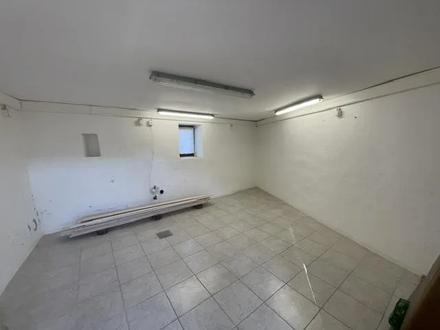 4.5 Zimmer Einfamilienhaus in Nax – Foto 3 von 13